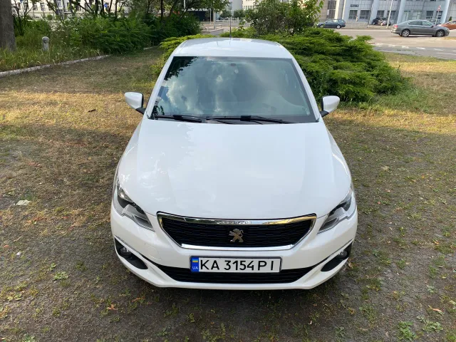 Peugeot 301 - фото 2