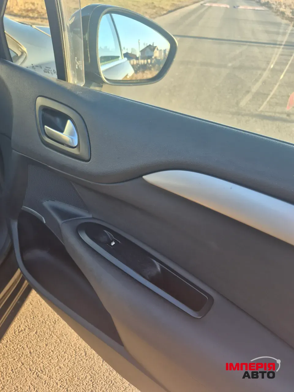 Citroen C4 - фото 21