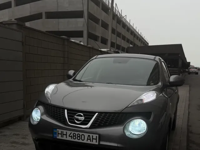 Nissan Juke - фото 1