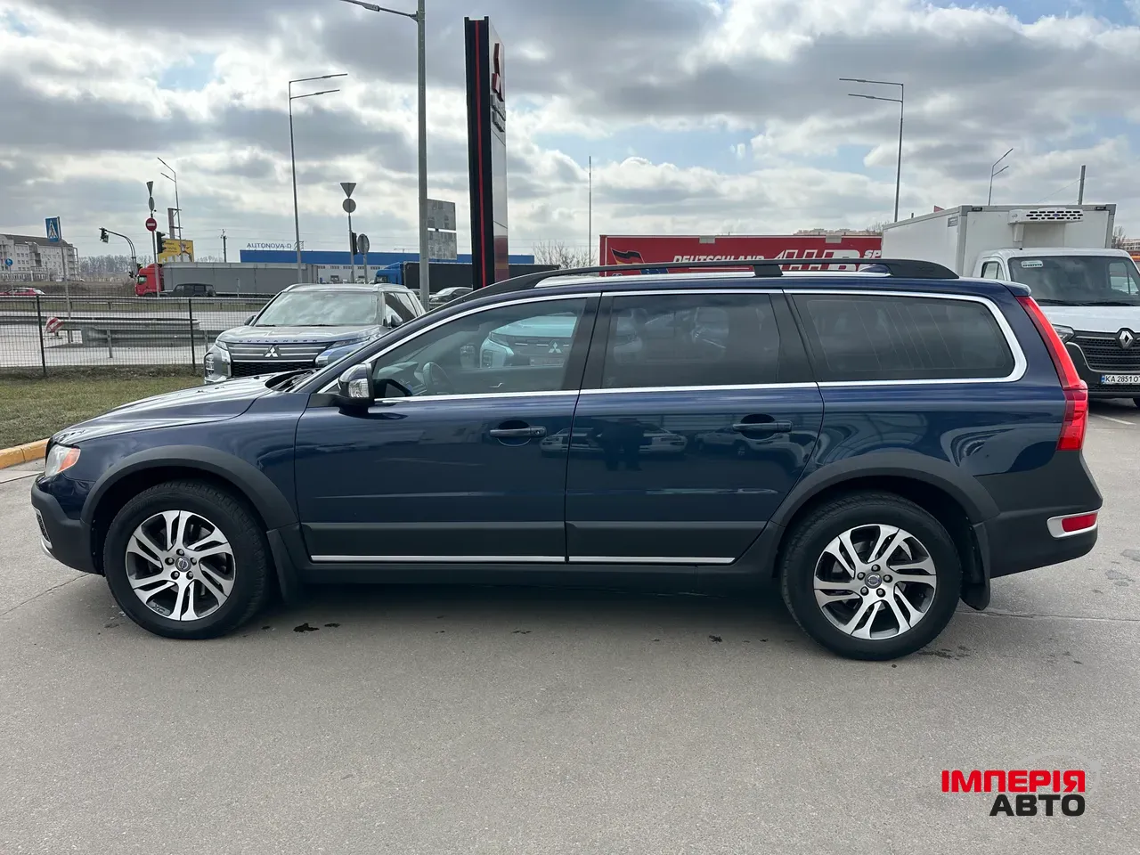 Volvo XC70 - фото 4