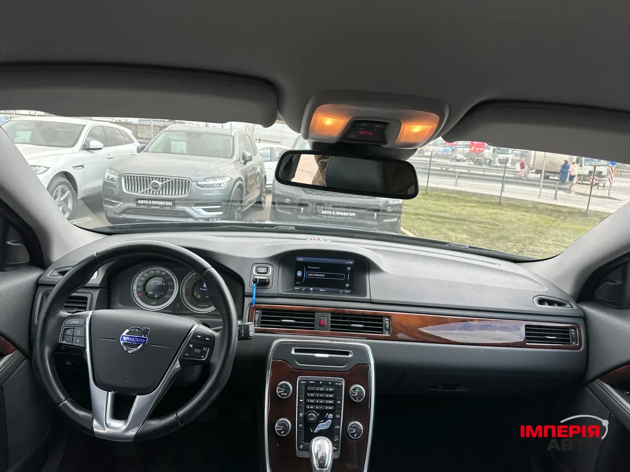 Volvo XC70 - фото 16