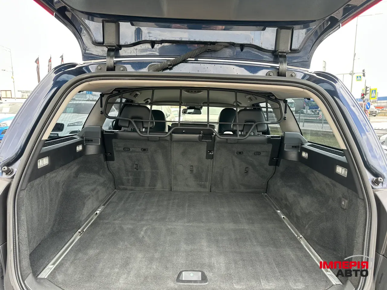 Volvo XC70 - фото 12