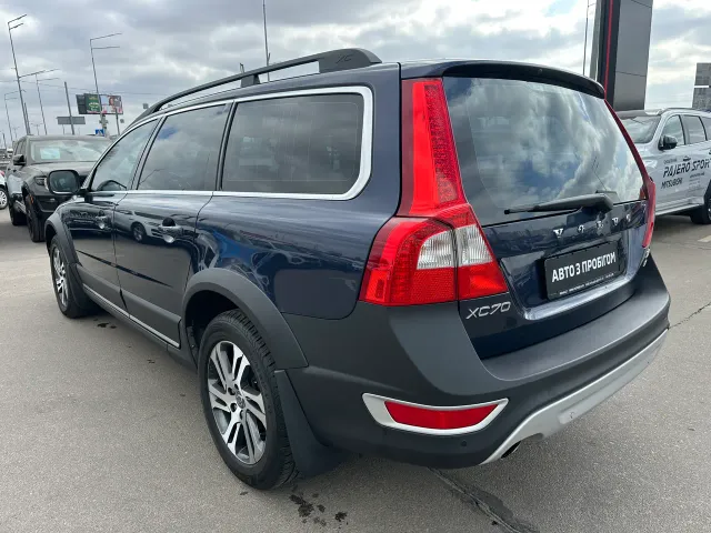 Volvo XC70 - фото 5