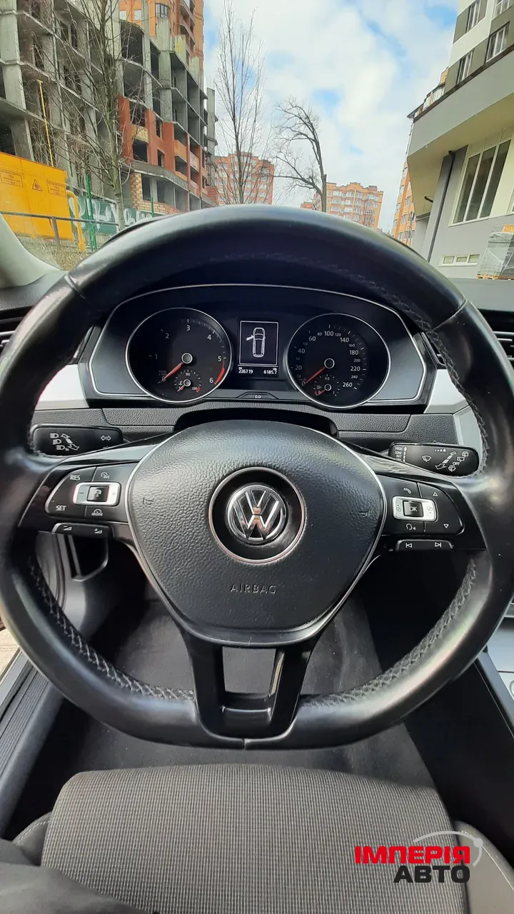 Volkswagen Passat - фото 51