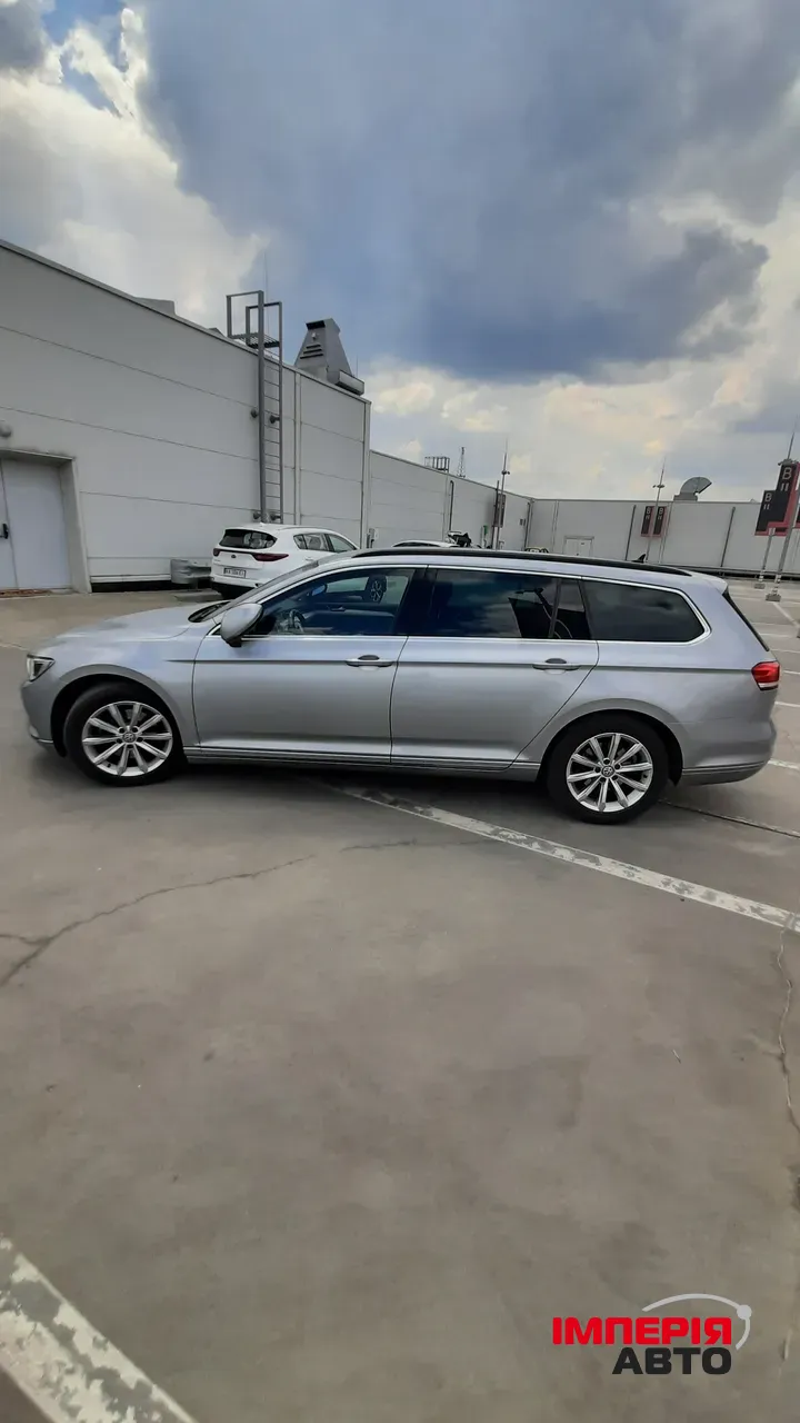 Volkswagen Passat - фото 9