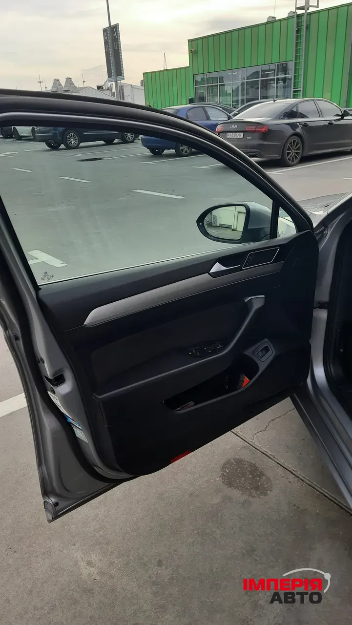 Volkswagen Passat - фото 29