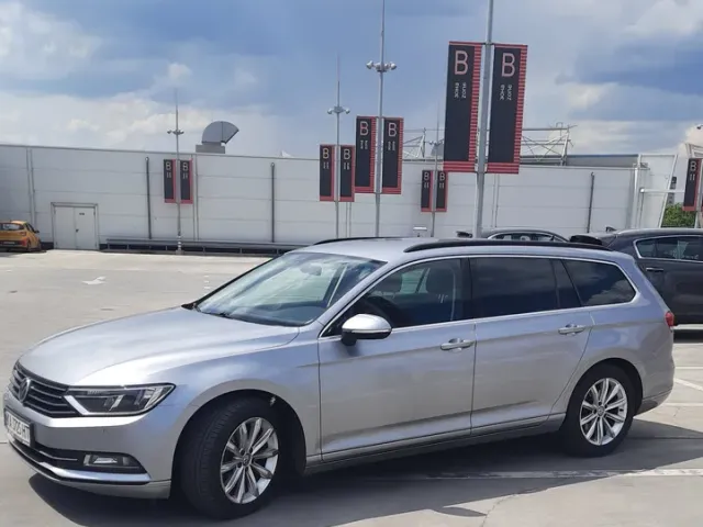 Volkswagen Passat - фото 1