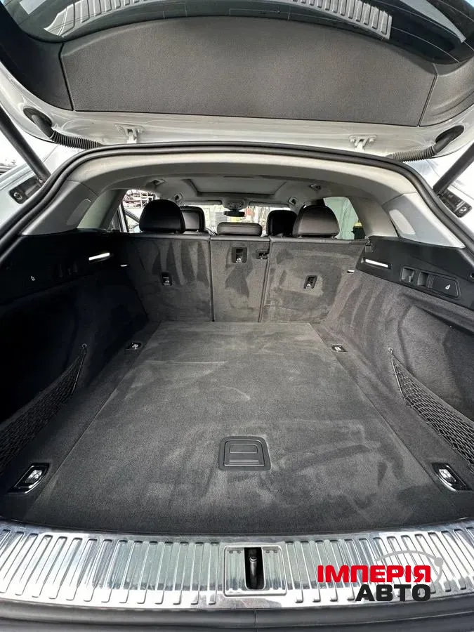 Audi e-tron - фото 12