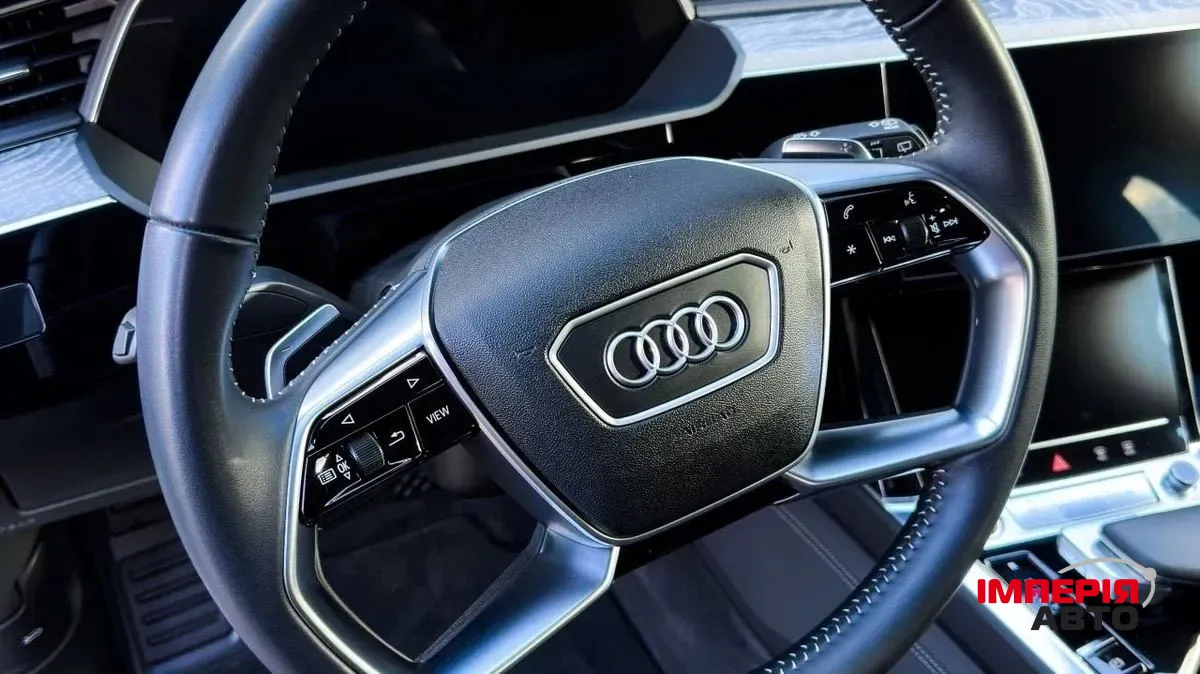 Audi e-tron - фото 9