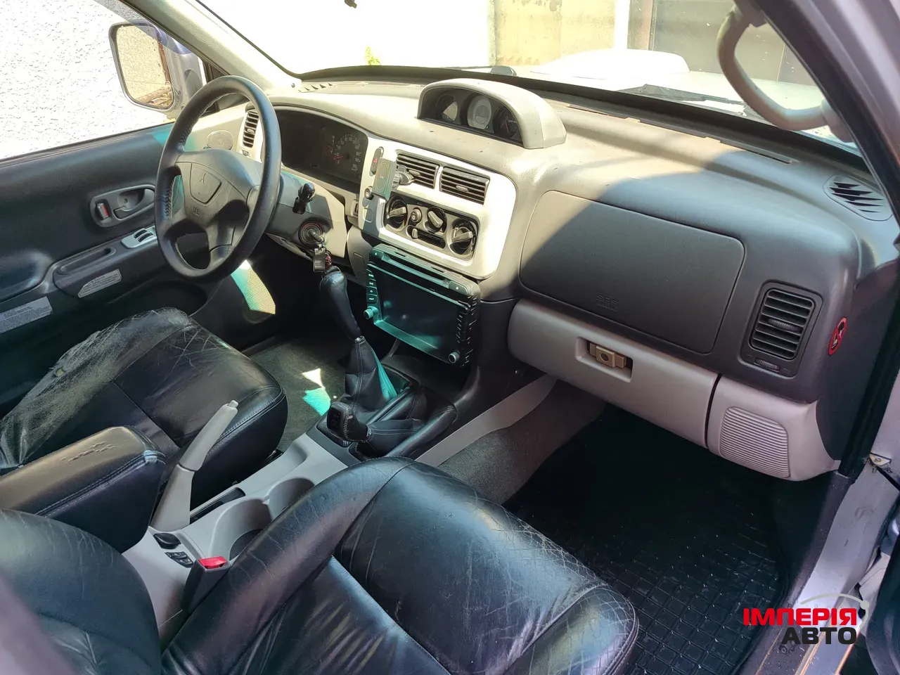 Mitsubishi Pajero Sport - фото 17