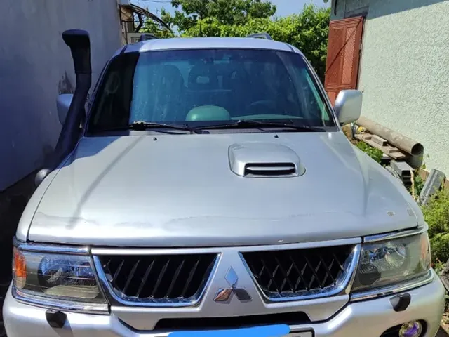 Mitsubishi Pajero Sport - фото 2