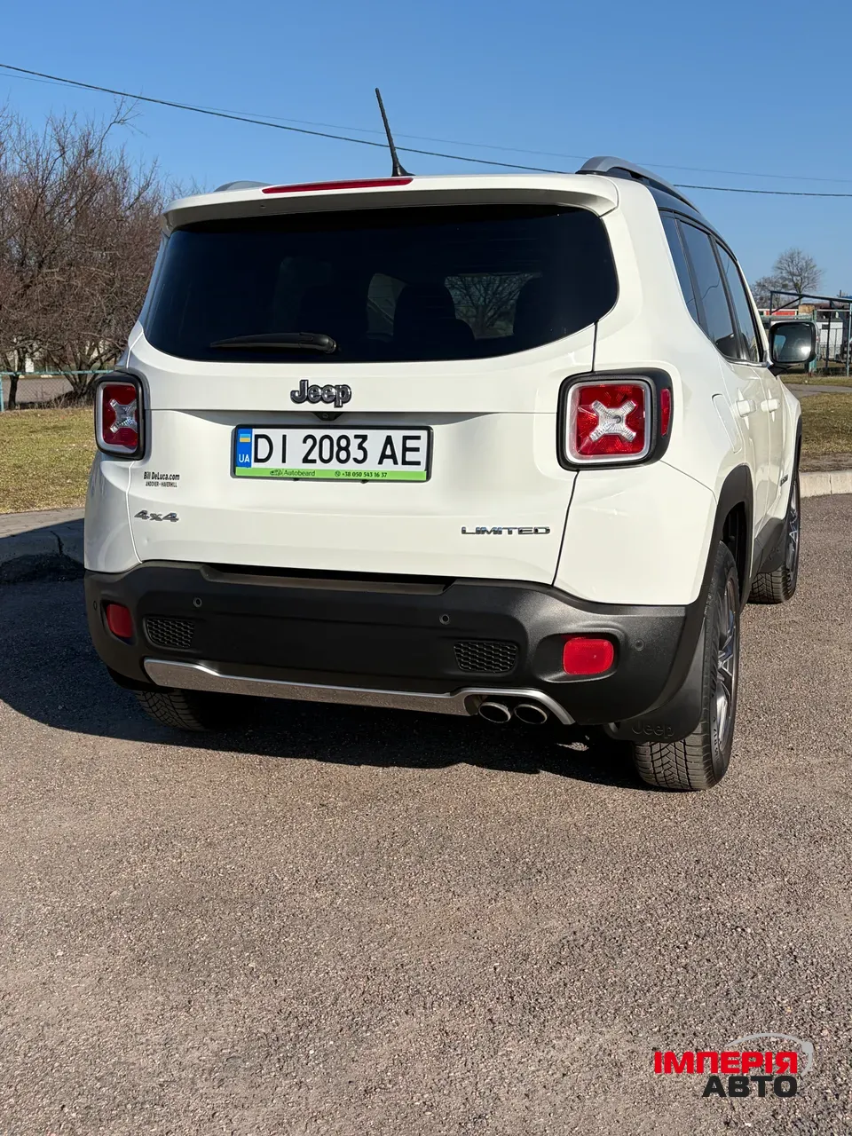 Jeep Renegade - фото 3