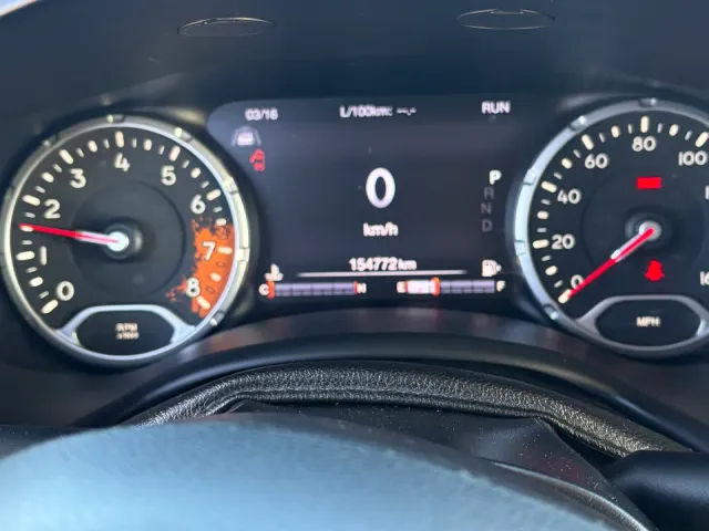 Jeep Renegade - фото 4