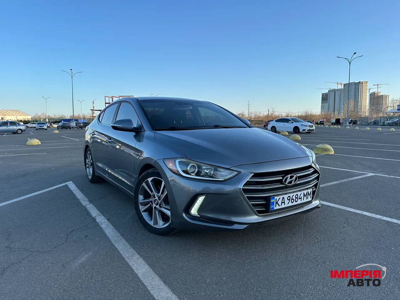 Hyundai Elantra - фото 6