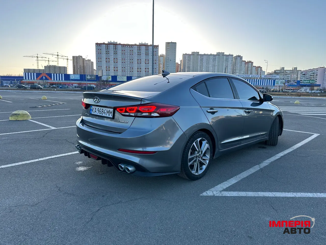 Hyundai Elantra - фото 9