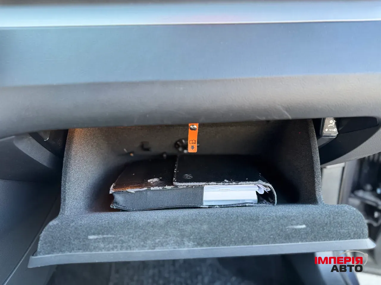 Volkswagen Passat - фото 25