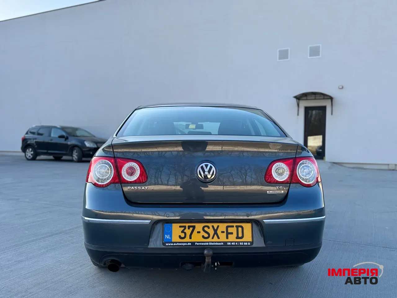 Volkswagen Passat - фото 7