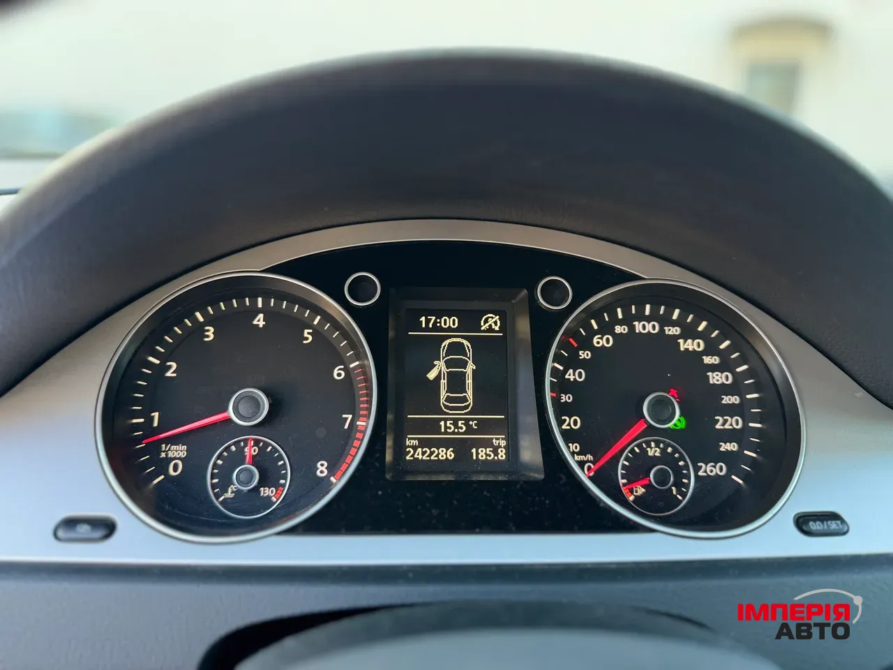 Volkswagen Passat - фото 17