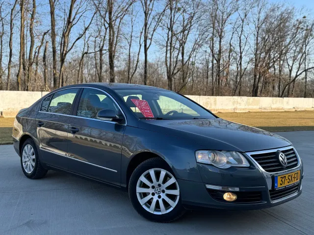 Volkswagen Passat - фото 2