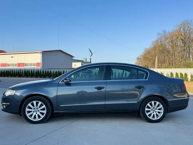 Volkswagen Passat - фото 5
