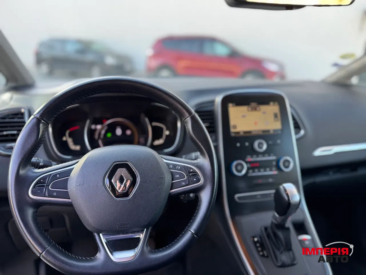 Renault Scenic - фото 14