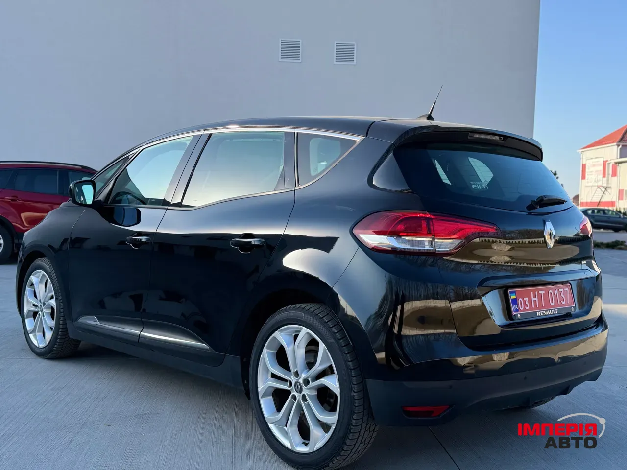 Renault Scenic - фото 5