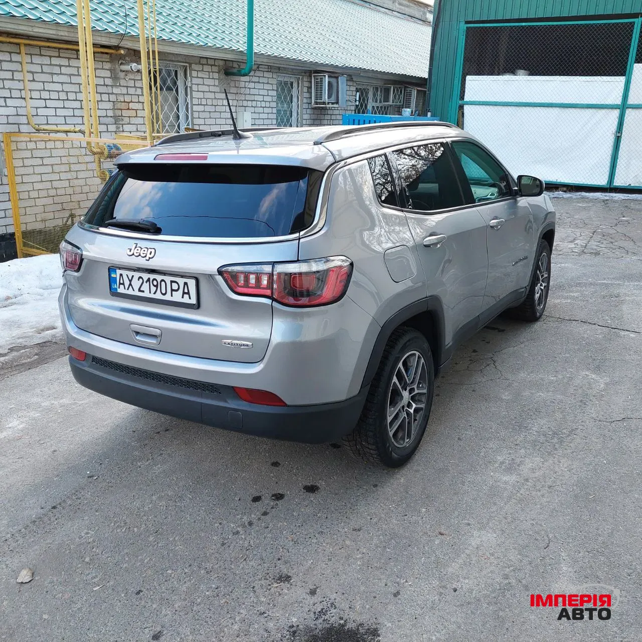 Jeep Compass - фото 3