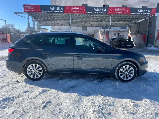 SEAT Leon - фото 4