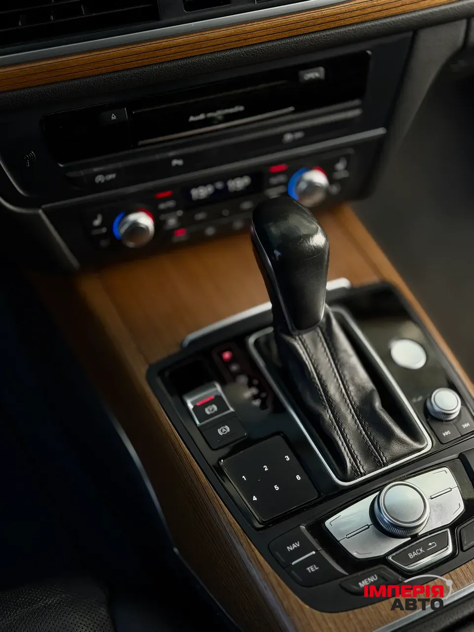 Audi A6 allroad - фото 19