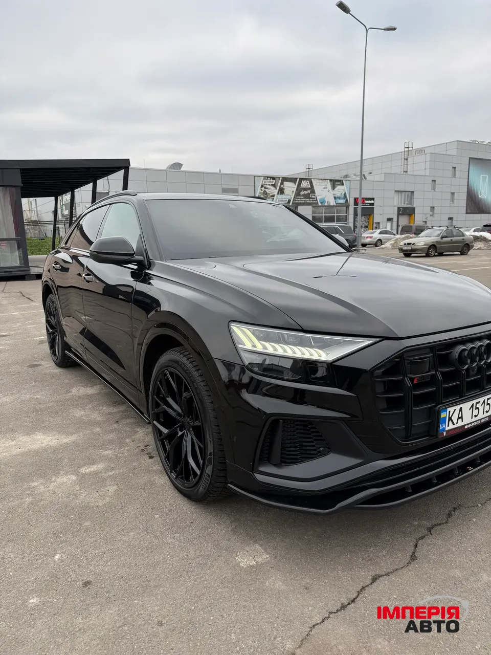 Audi SQ8 - фото 12