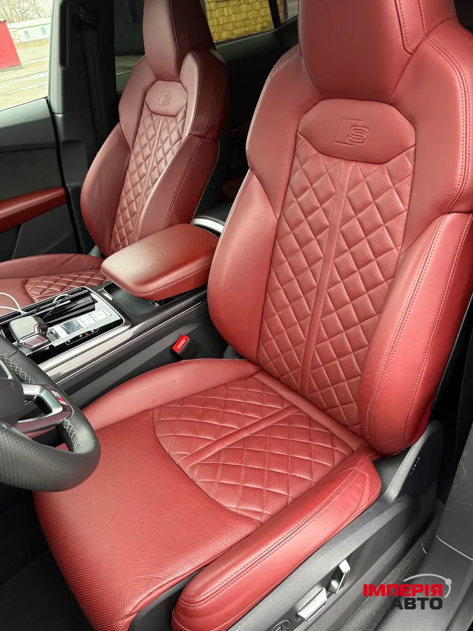 Audi SQ8 - фото 13