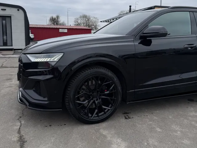 Audi SQ8 - фото 3