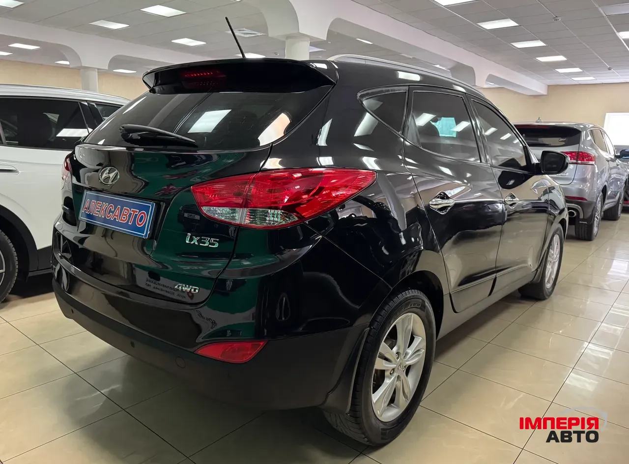 Hyundai ix35 - фото 8