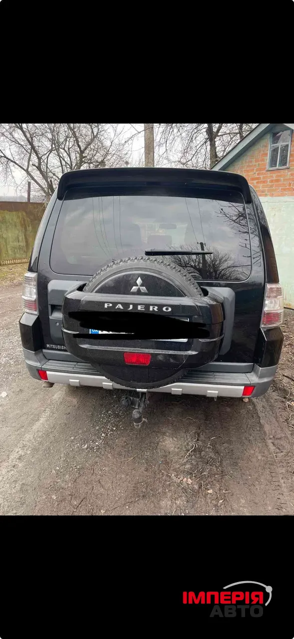 Mitsubishi Pajero - фото 7
