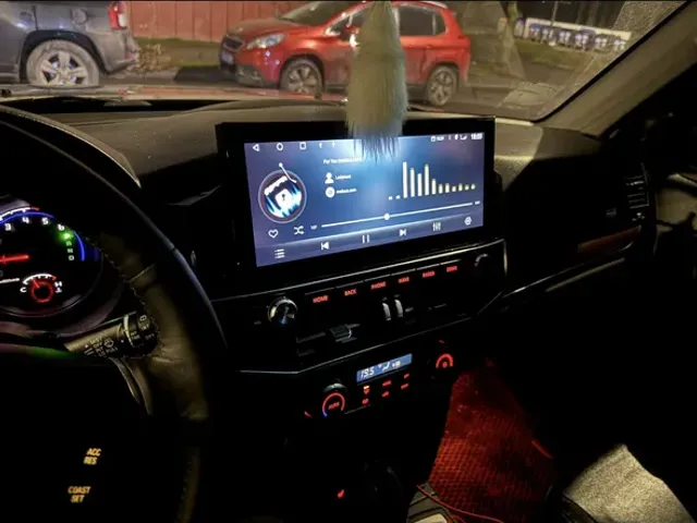 Mitsubishi Pajero - фото 1