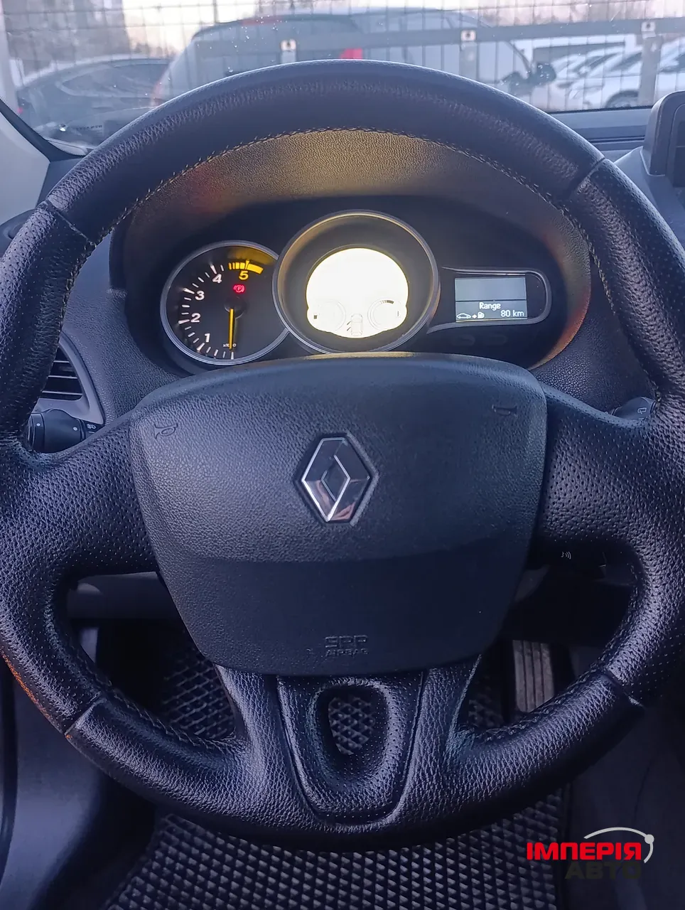 Renault Megane - фото 19