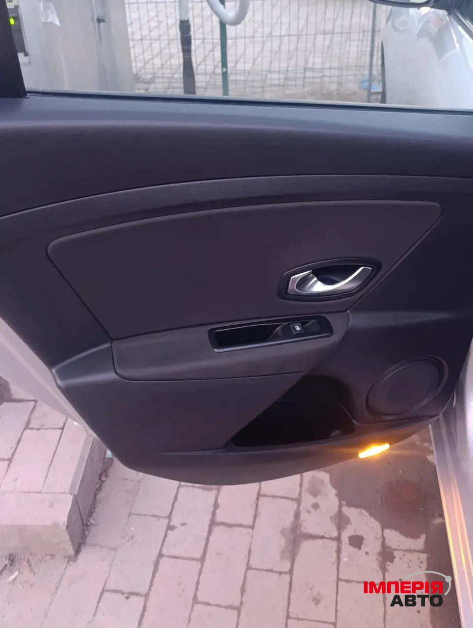 Renault Megane - фото 16