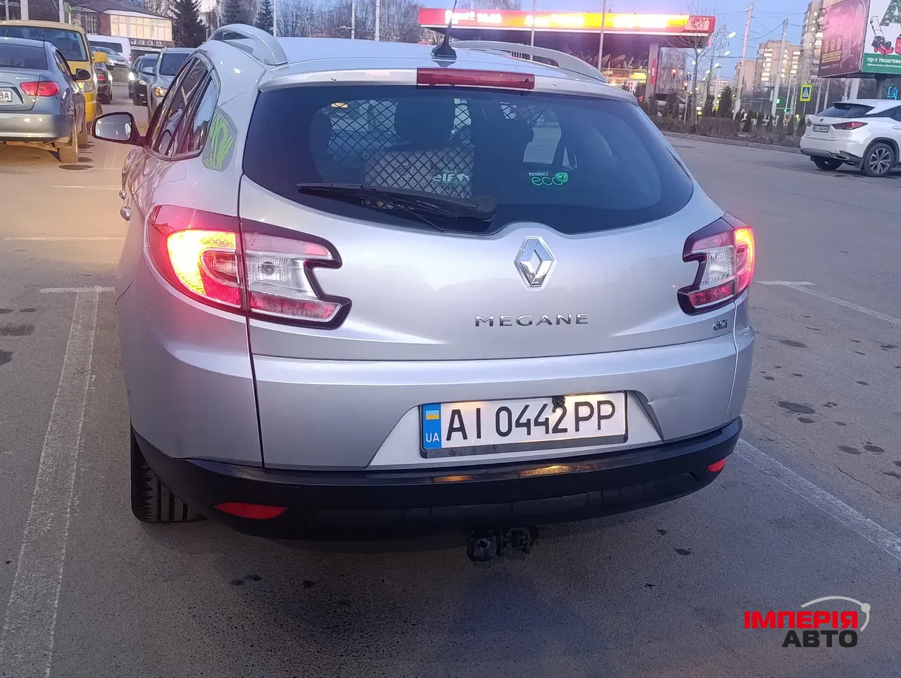 Renault Megane - фото 6