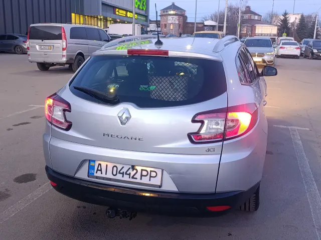 Renault Megane - фото 5
