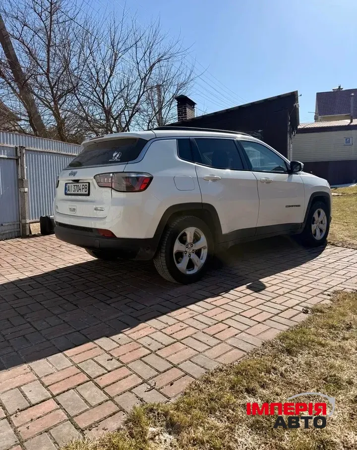 Jeep Compass - фото 3