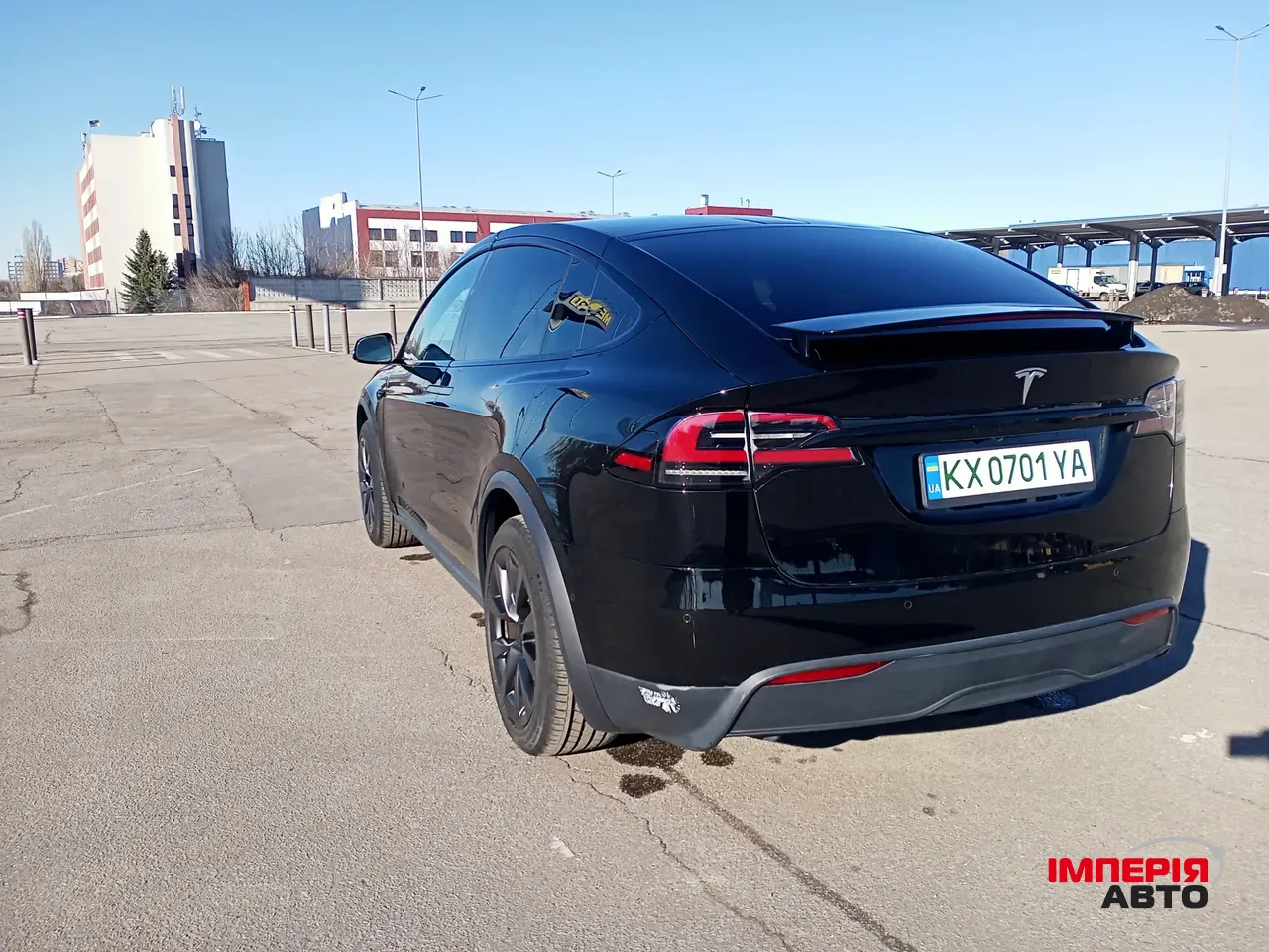 Tesla Model X - фото 21