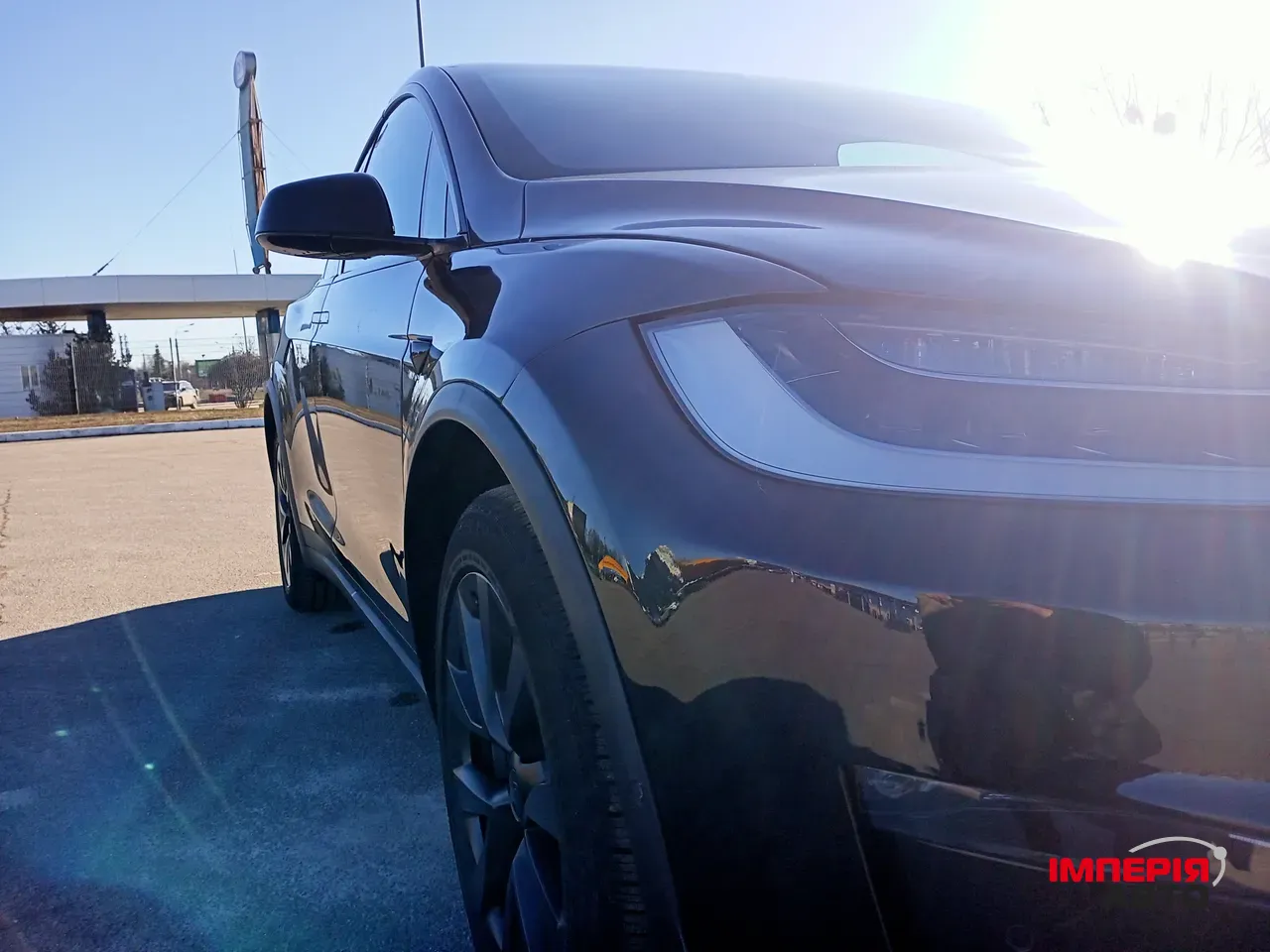 Tesla Model X - фото 12