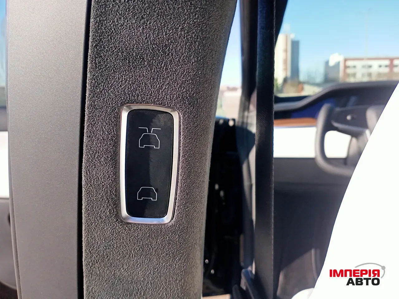 Tesla Model X - фото 41