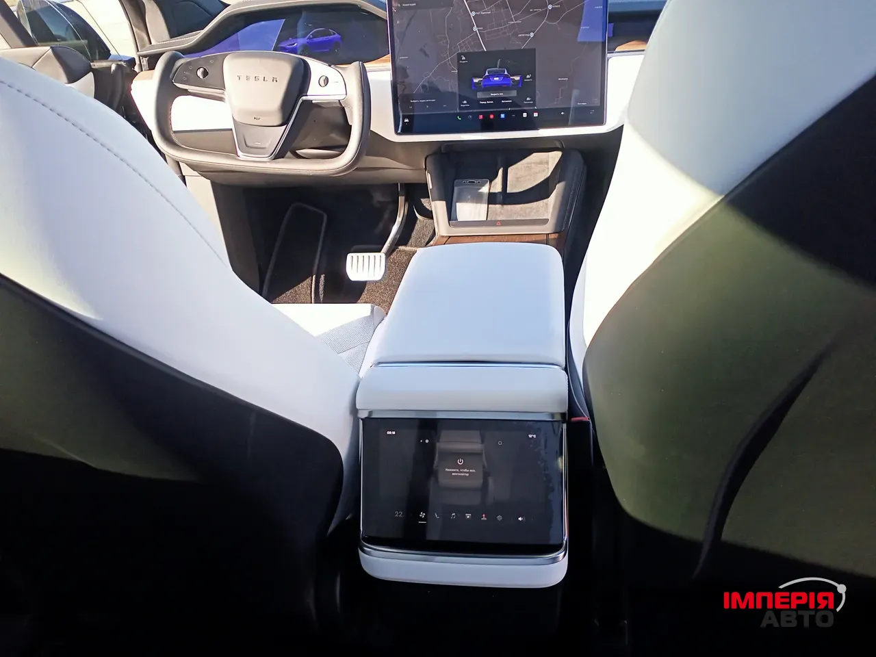 Tesla Model X - фото 37