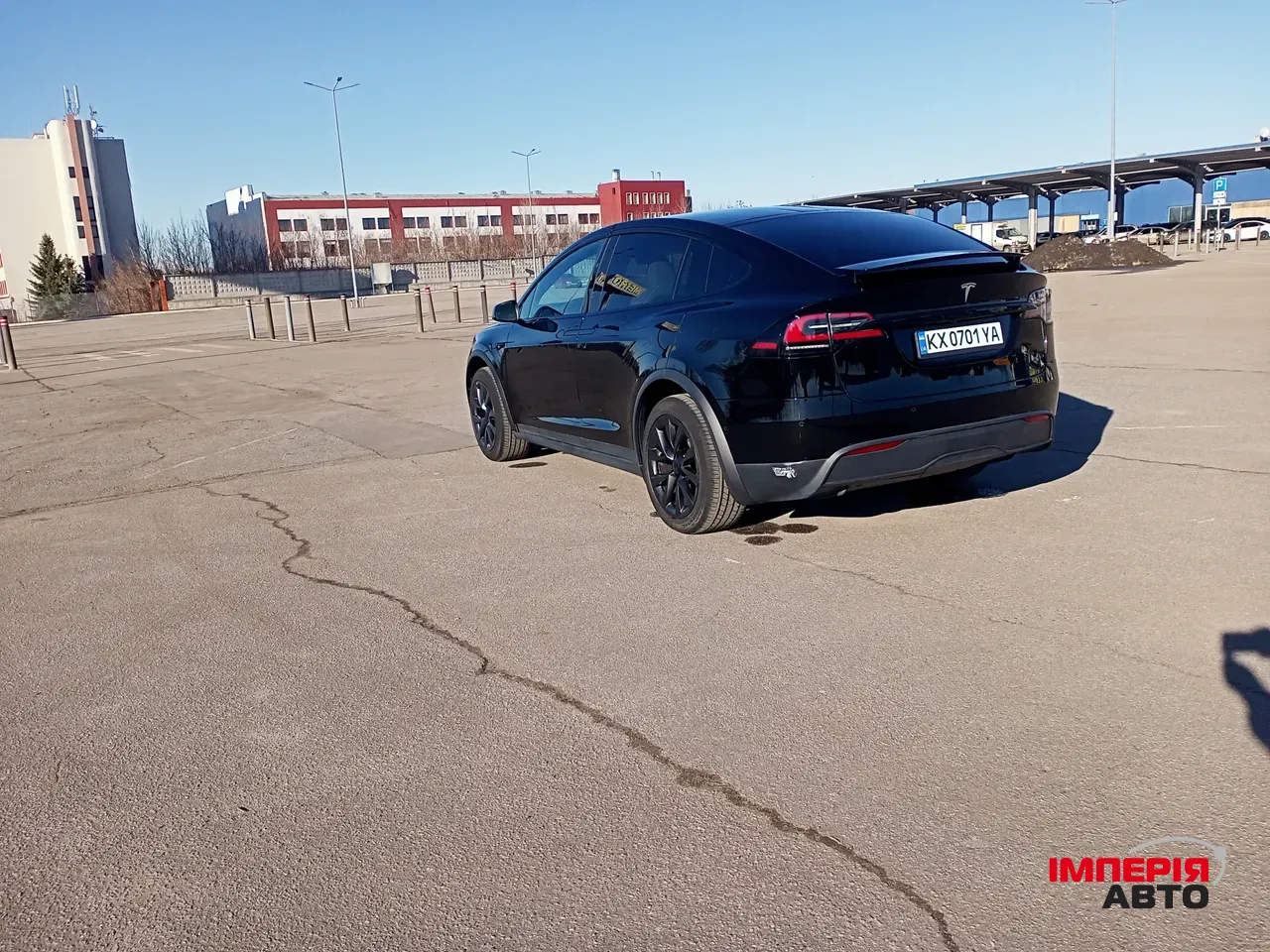 Tesla Model X - фото 4