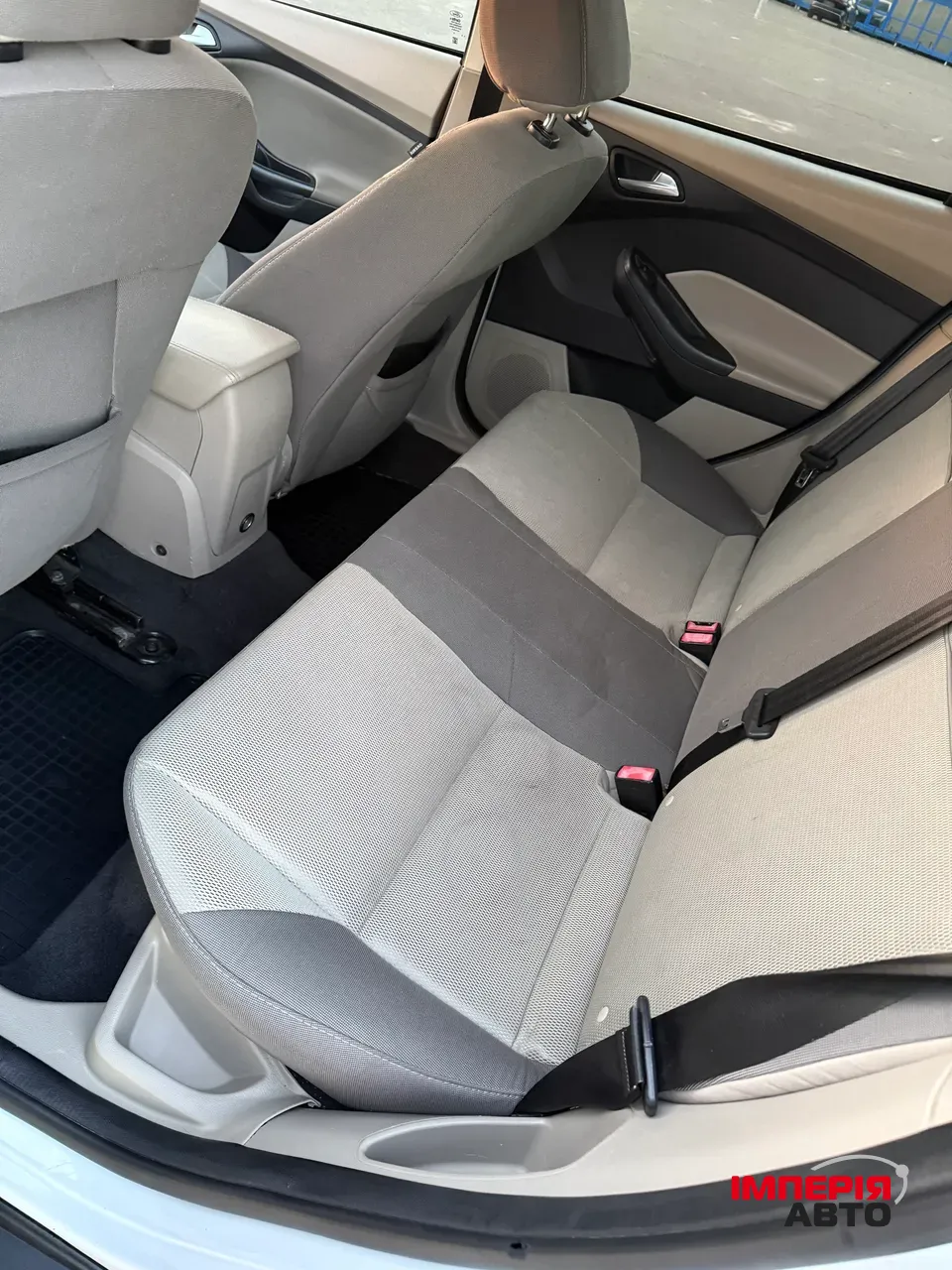 Ford Focus - фото 16