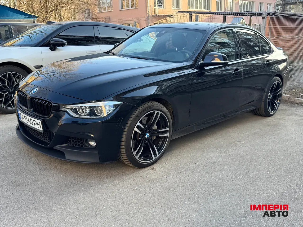 BMW 3 серії - фото 1