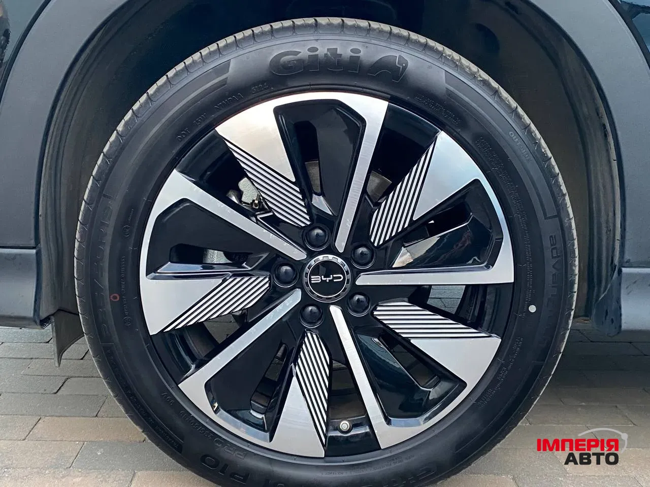 BYD Song Plus - фото 10