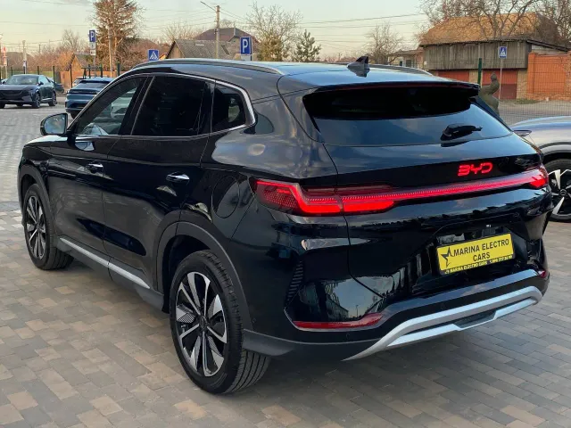 BYD Song Plus - фото 4