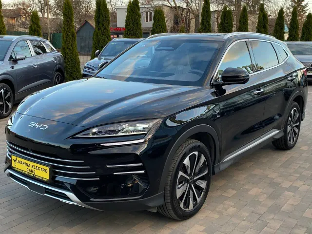 BYD Song Plus - фото 3